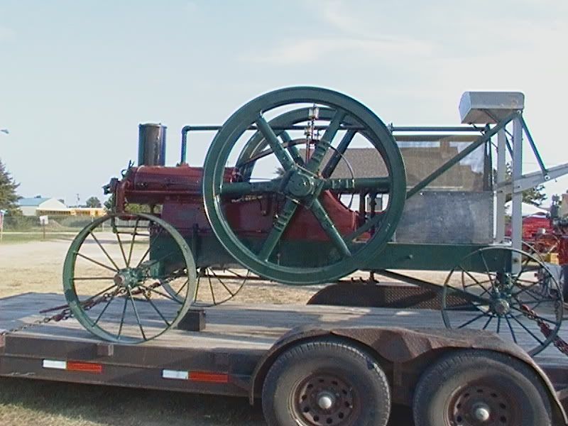 Show report Goessel Kansas 2010 (many LARGE photos) Smokstak® Antique